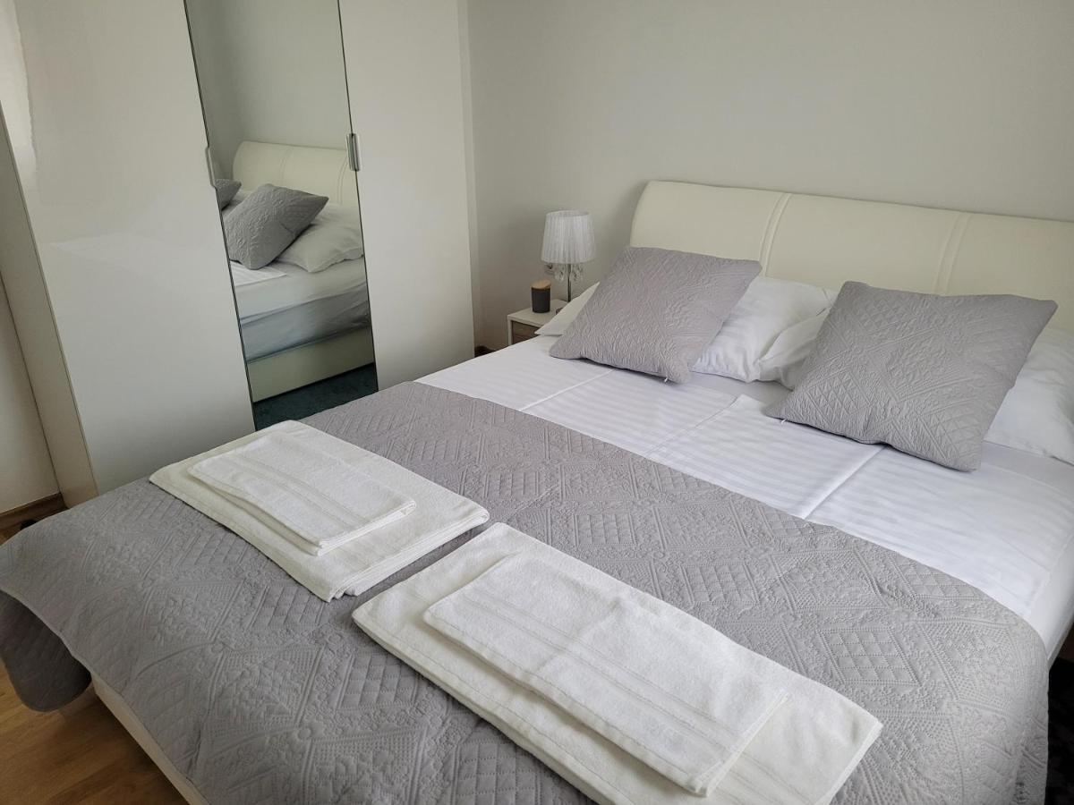 Lipa Mare Vir Apartman Kültér fotó